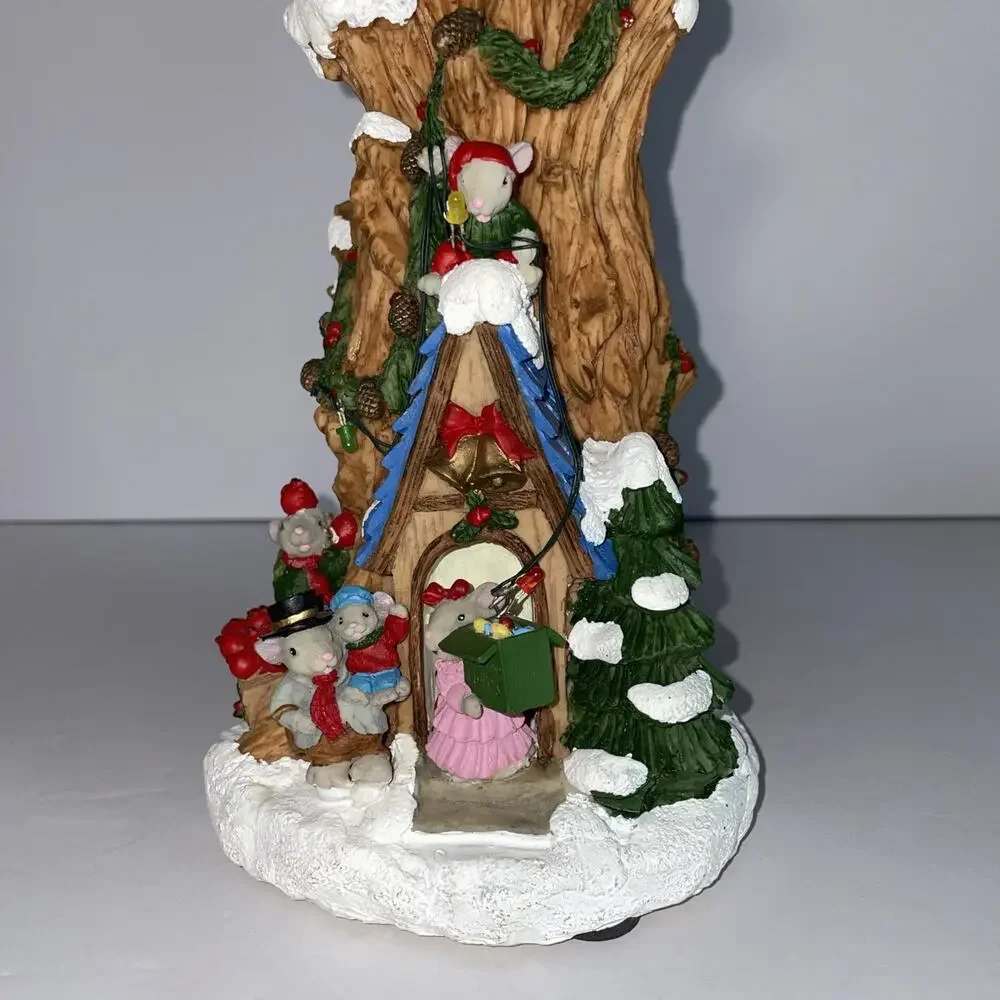 Vintage Christmas Mouse Family Pencil Tree House Musical and Lighted